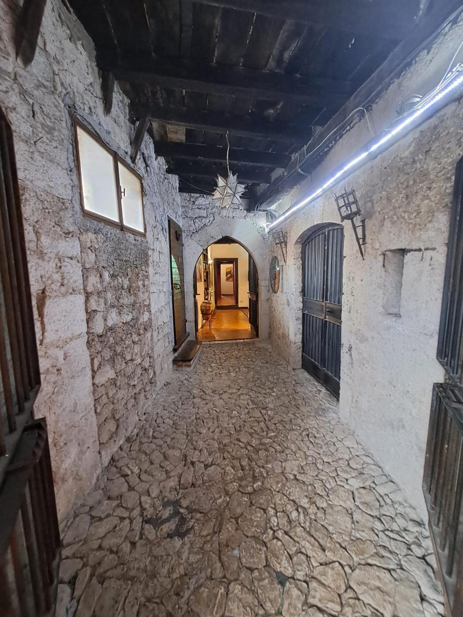 B&B Dentro Il Castello Di Fumone Екстериор снимка